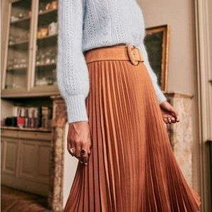 Sezane Pleated Dino Skirt in Hazelnut